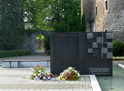 Spomenik poginulima u domovinskom ratu