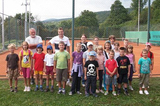  Mladi ogulinski tenisači u posjetu starom modruškom gradu i Zagorju Ogulinskom