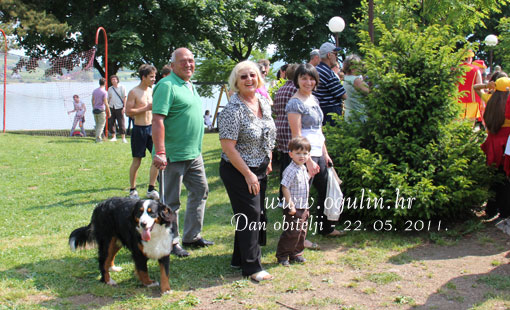 Nekoliko  stotina posjetitelja obilježilo je Dan obitelji na jezeru Sabljaci 