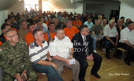 Susret pričuvnih časnika  Hrvatskog časničkog zbora Republike  Hrvatske "Karlovac 2011"