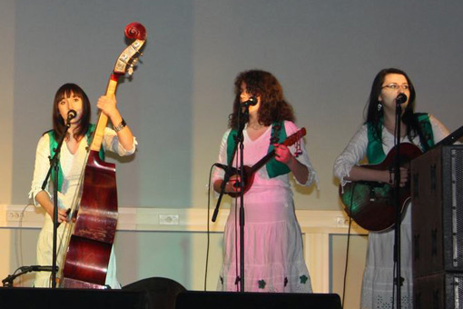 Humanitarni koncert "Tamburaška večer" skupio sredstva za  pomoć u liječenju troje Ogulinaca