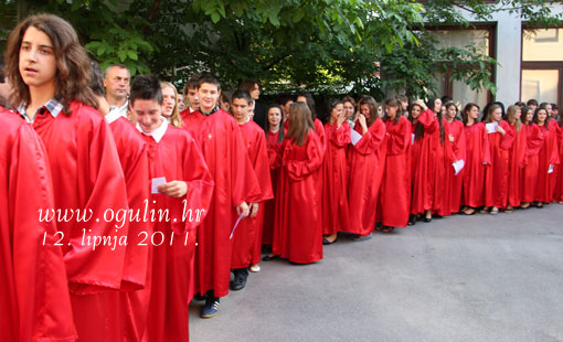 Slavlje sv. Krizme za 91 krizmanika župe Sv. Križa, Ogulin