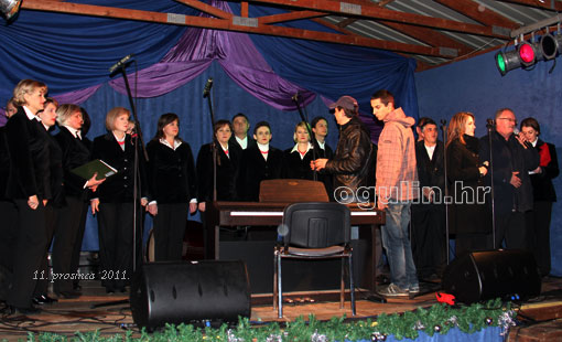 Svečano otvorena manifestacija Advent 2011