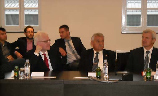 Predsjednik Josipović u posjeti Karlovačkoj županiji i Ogulinu