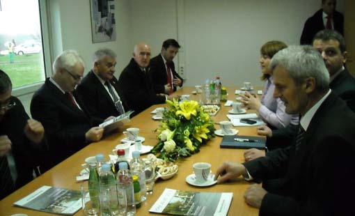 Predsjednik Josipović u posjeti Karlovačkoj županiji i Ogulinu