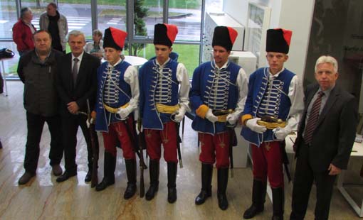 Čelnici Grada Ogulina na Međunarodnom simpoziju i otvaranju izložbe o generalu Marku Slivariću pl. Heldenburški